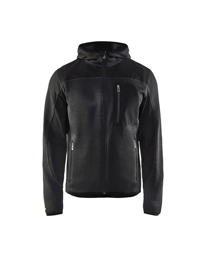 VESTE TRICOTÉE À CAPUCHE